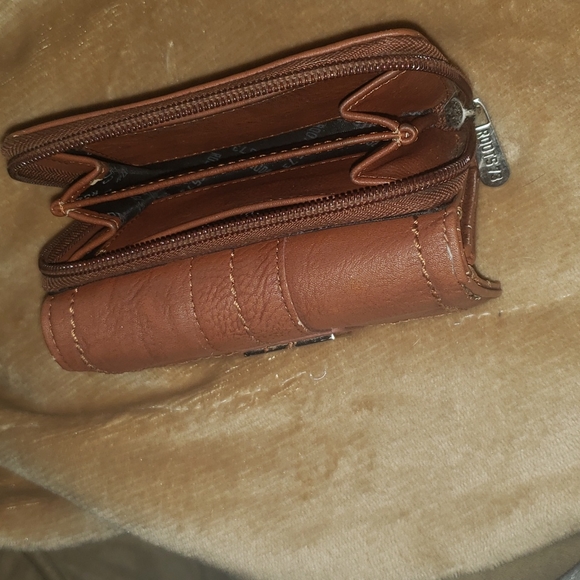 Vintage ROOTS 73 leather wallet - Picture 3 of 6